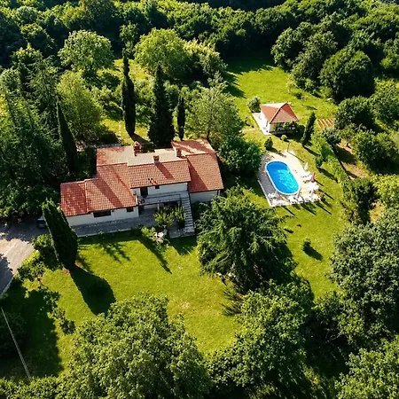 Apartman Marisa Olive Grove *