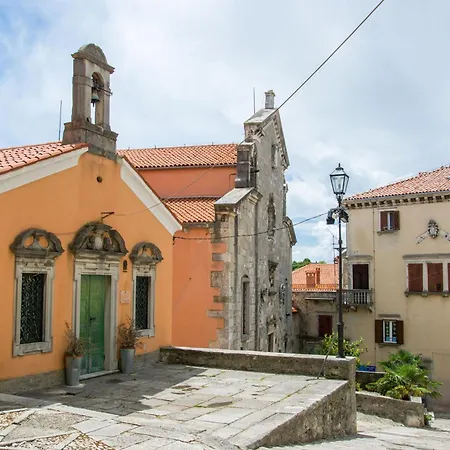Apartman Marisa Olive Grove *